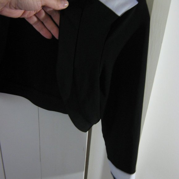Frank Lyman Black and White Bolero - Picture 4 of 4